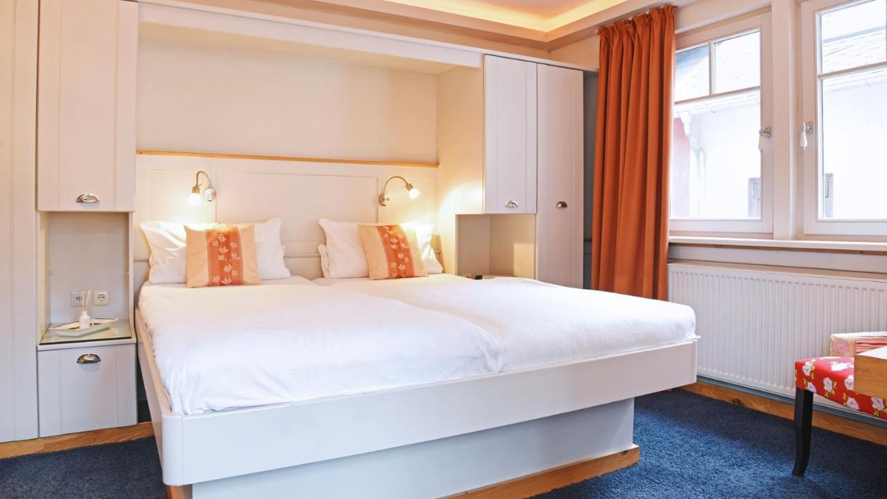 Rhein Hotel Bacharach Bagian luar foto