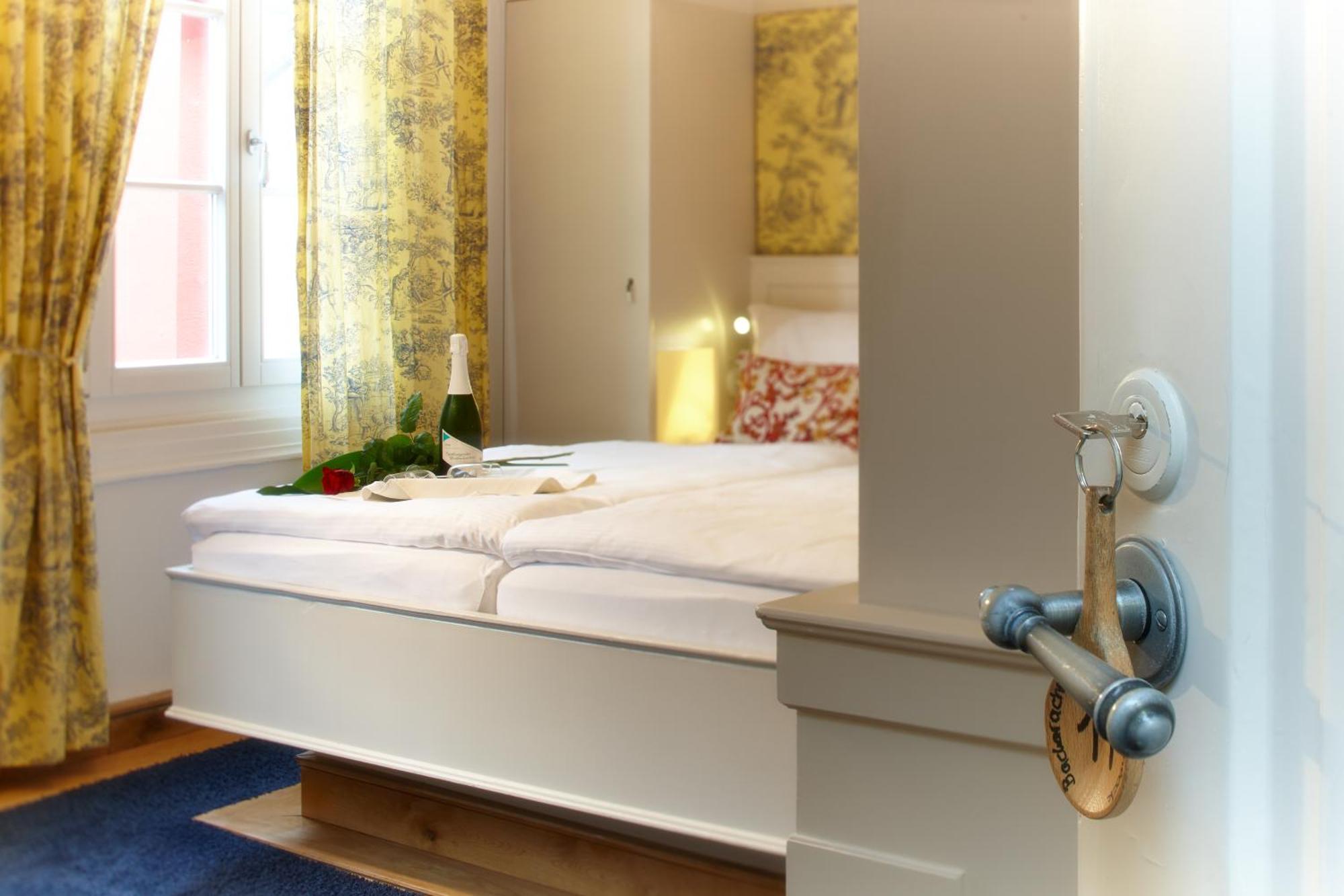 Rhein Hotel Bacharach Bagian luar foto